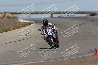 media/May-22-2023-Fastrack Riders (Mon) [[ae7626d9d8]]/Level 2/1230pm (Outside Grapevine)/